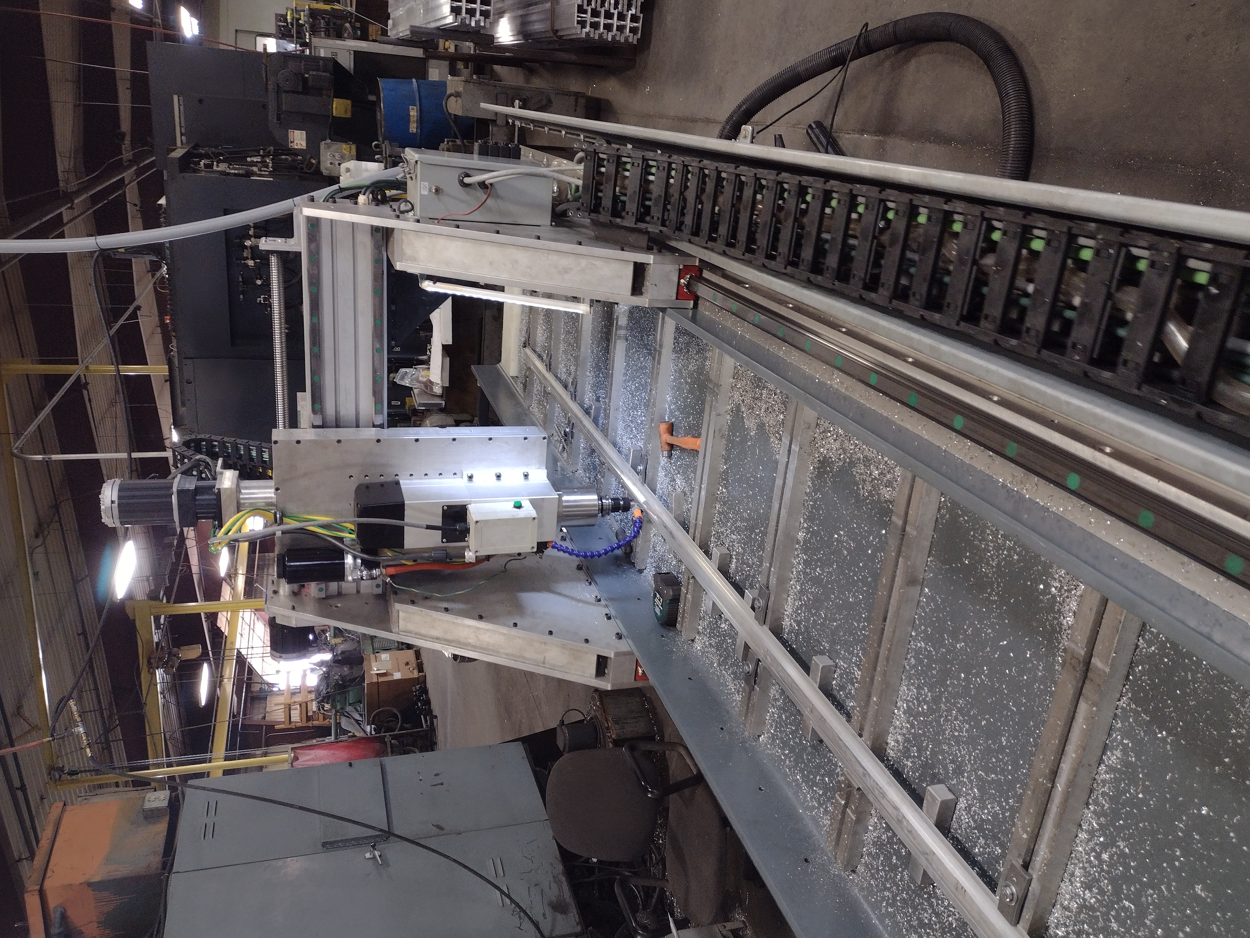 40' Aluminum Extrusion Machining Center